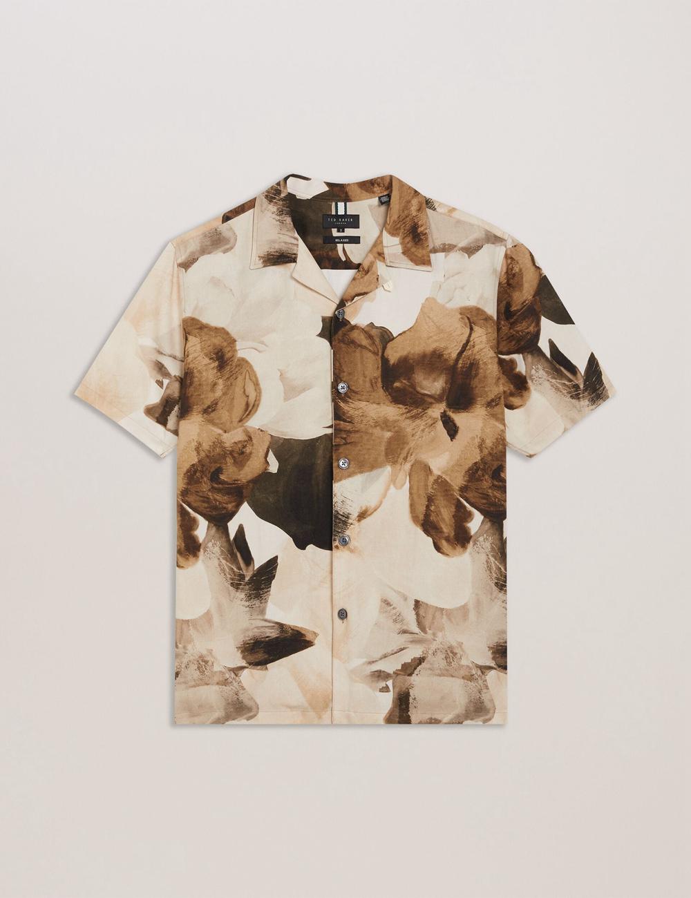 Men Ted Baker HENRIS - Short Sleeve Relaxed Floral Print Casual Shirts Ecru | KSA  1937-NBGUK