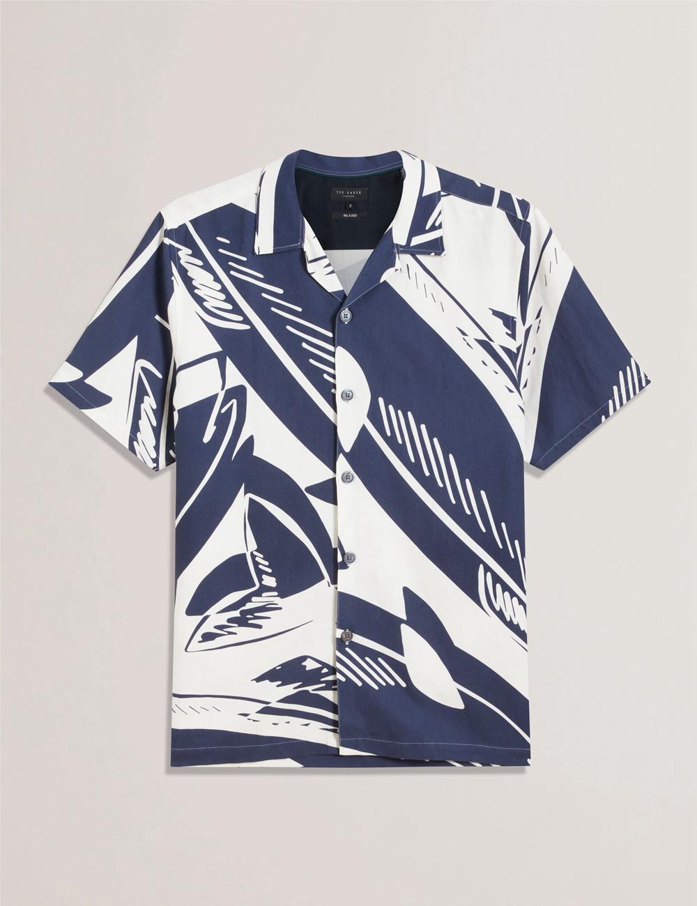 Men Ted Baker HEUKELS - Short Sleeve Relaxed Fish Print Casual Shirts Mid-Navy | KSA  7236-FNHYM