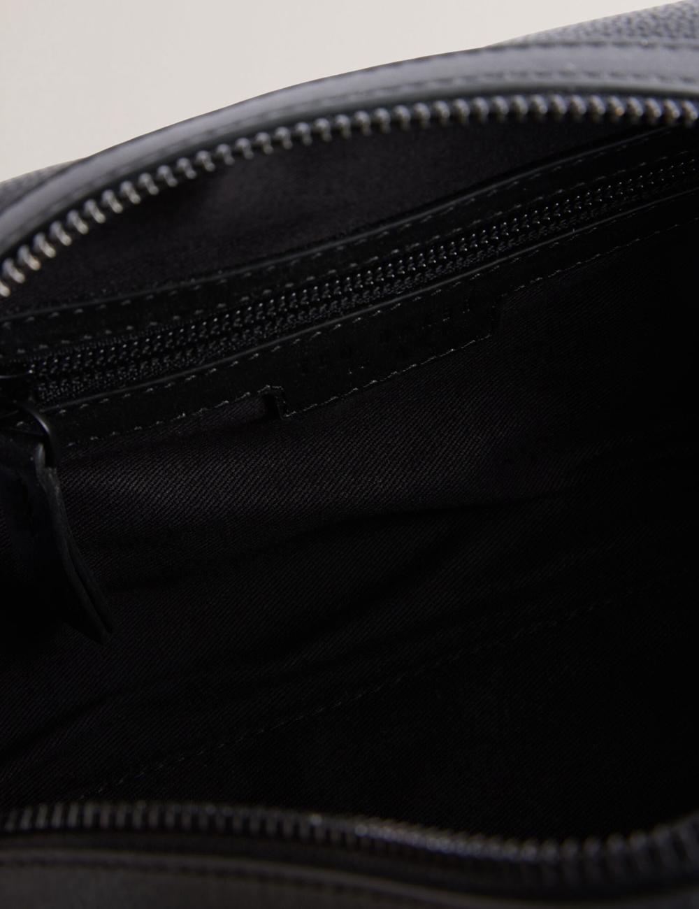 Men Ted Baker LANIIS - Grained Bonded Leather Wash Bags Black | KSA  0841-VMFBS