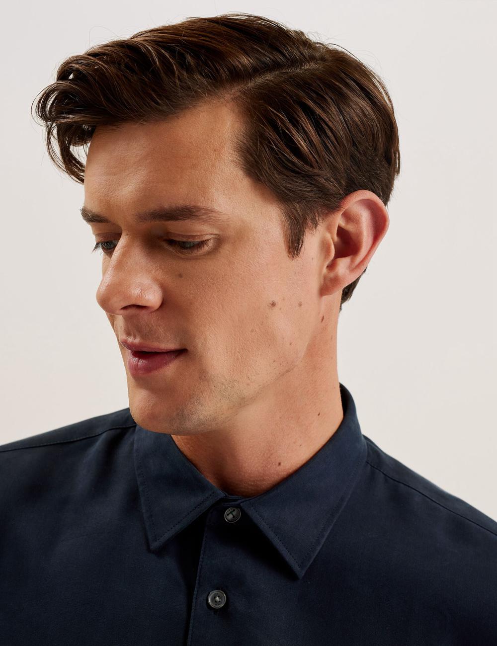Men Ted Baker NESSMEN - Embroidered Detail Relaxed Fit Casual Shirts Navy | KSA  7405-HDUGB