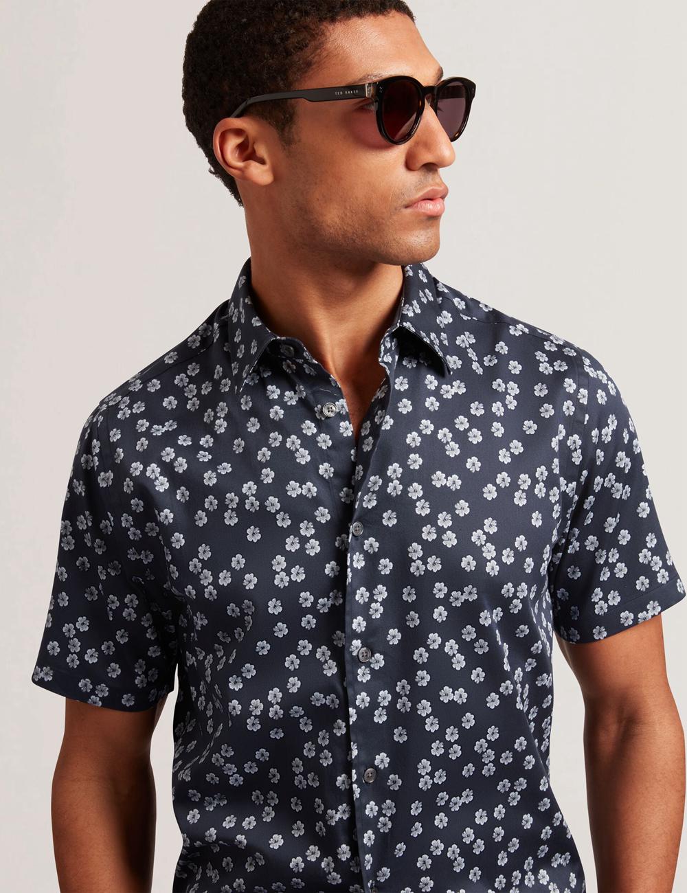 Men Ted Baker NIKSHO - Short Sleeve Slim Ditsy Floral Casual Shirts Navy | KSA  1056-SJAQR