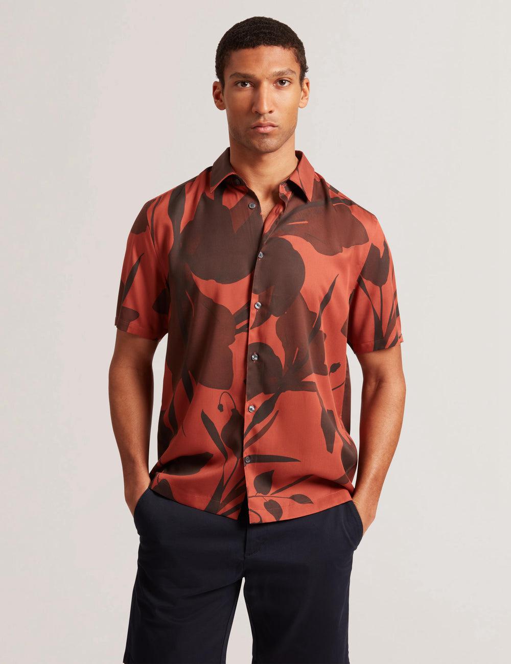 Men Ted Baker PINEDA - Short Sleeve Relaxed Floral Print Casual Shirts Red | KSA  8325-IRCAK