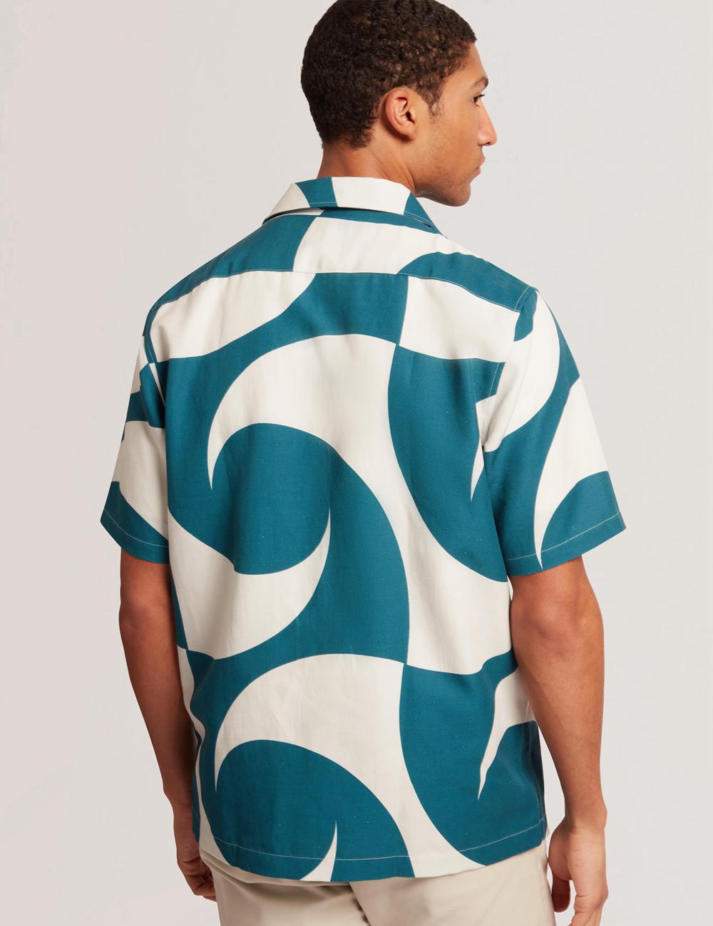 Men Ted Baker ROLDAN - Short Sleeve Oversized Swirl Print Casual Shirts Turquoise | KSA  6512-OVCNS