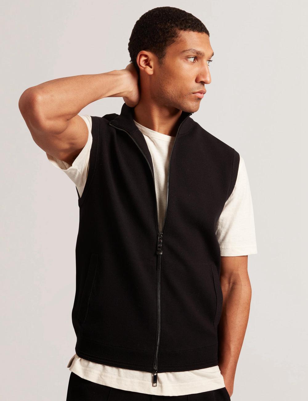 Men Ted Baker TERINCE - Zip-Through Funnel Neck Gillets Black | KSA  0749-SZBEI