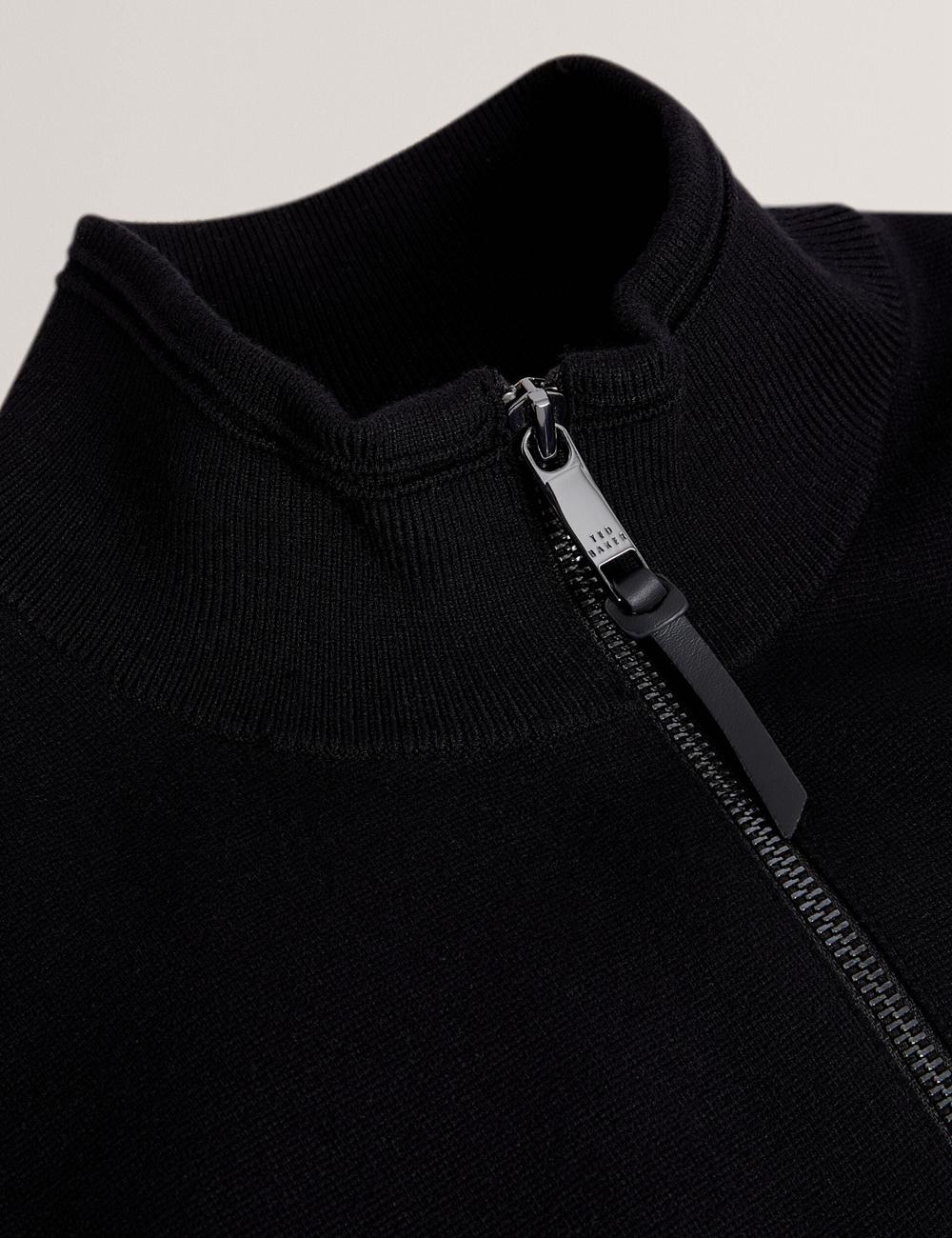 Men Ted Baker TERINCE - Zip-Through Funnel Neck Gillets Black | KSA  0749-SZBEI