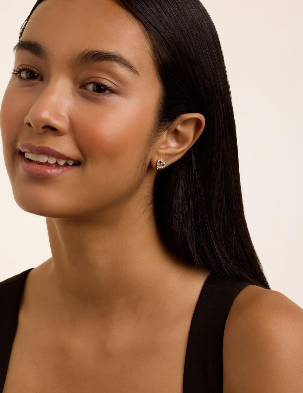 Women Ted Baker AMORINA - Crystal Open Heart Stud Earrings Silver | KSA  8469-BHAMS