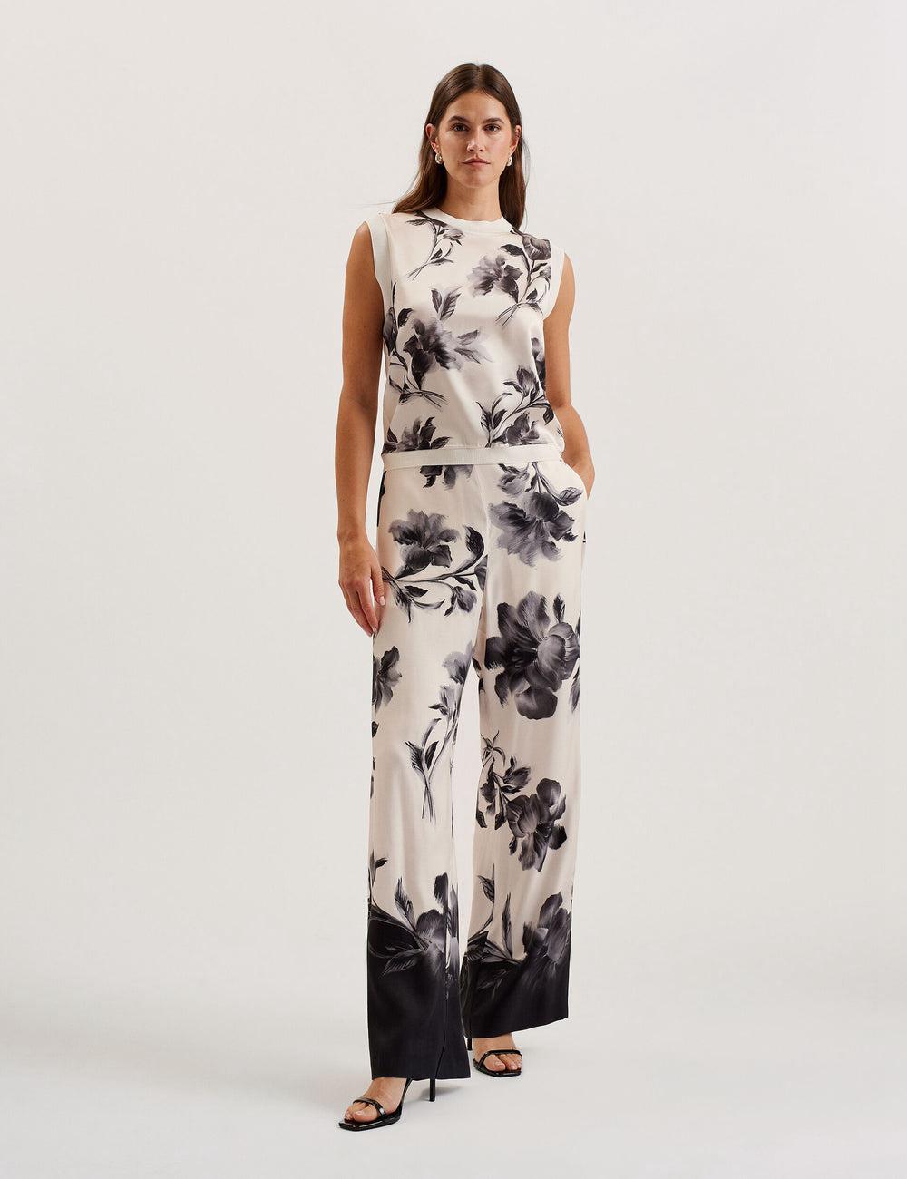 Women Ted Baker AWYNA - Floral Print Pull-On Wide Leg Trousers Black | KSA  0394-WTVFD