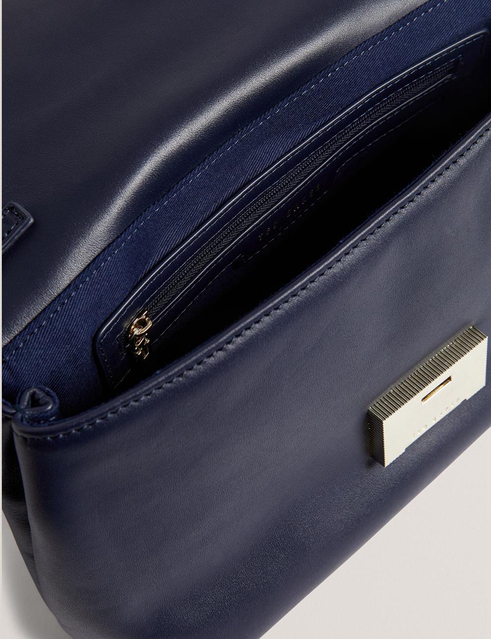 Women Ted Baker DEMAE - Leather Fold Over Chain Shoulder Bags Navy | KSA  8975-KIMSX