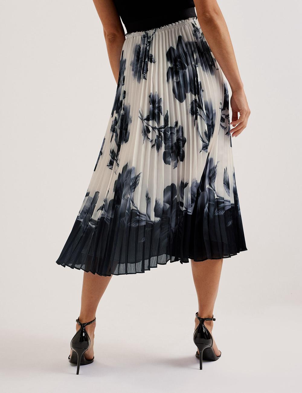 Women Ted Baker EMISTA - Monochrome Print Pleated Midi Skirts Ivory | KSA  6238-HTFBC