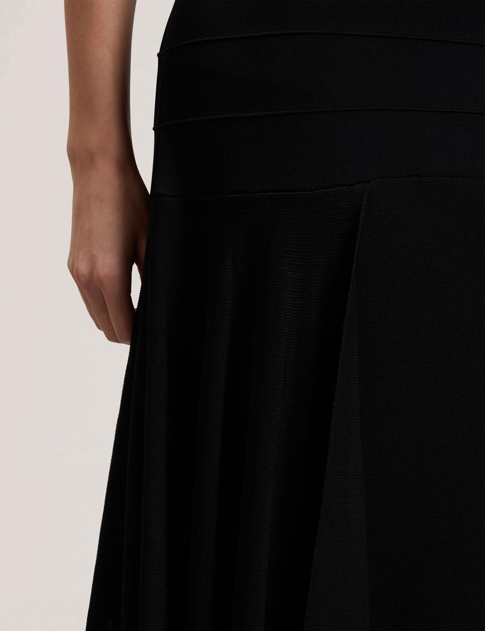 Women Ted Baker LAURRIE - Asymmetric Waterfall Hem Knitted Midi Skirts Black | KSA  9431-EORKX