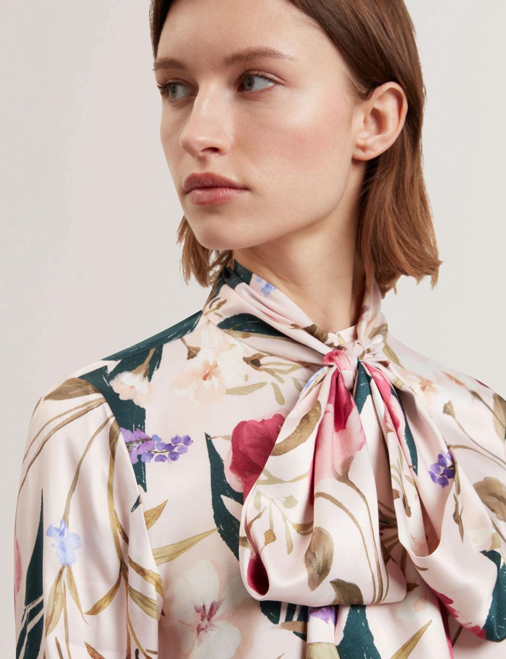 Women Ted Baker LEEYAA - Floral Print Neck Longline Blouses Pink | KSA  9803-ESCMX