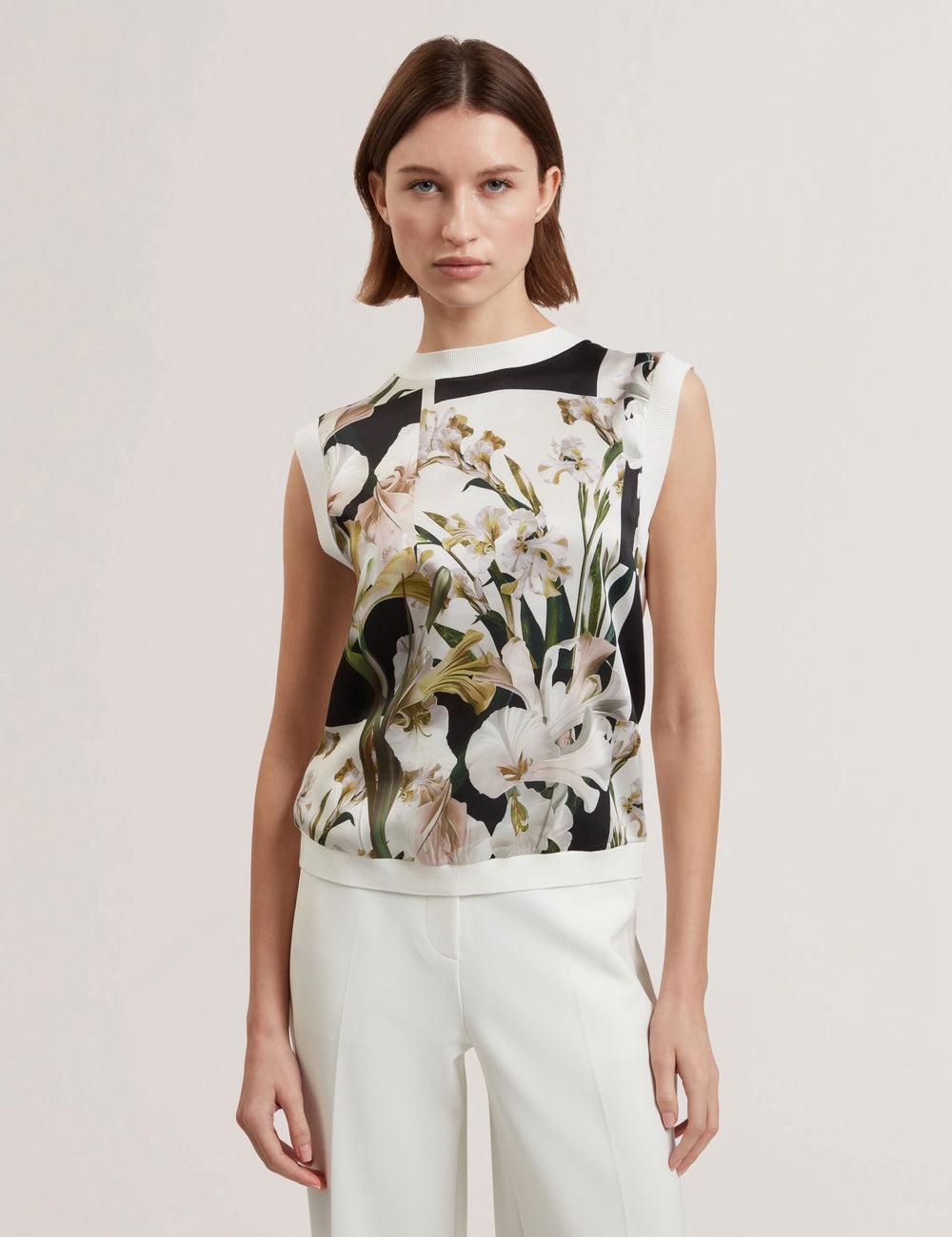 Women Ted Baker LIILEA - Floral Print Front Boxy Knitted Tops Ivory | KSA  2075-LTHBG