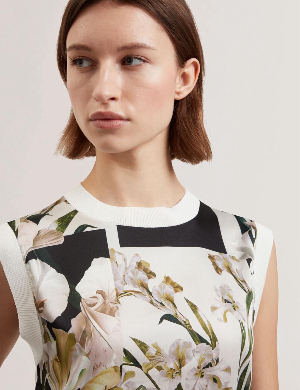 Women Ted Baker LIILEA - Floral Print Front Boxy Knitted Tops Ivory | KSA  2075-LTHBG