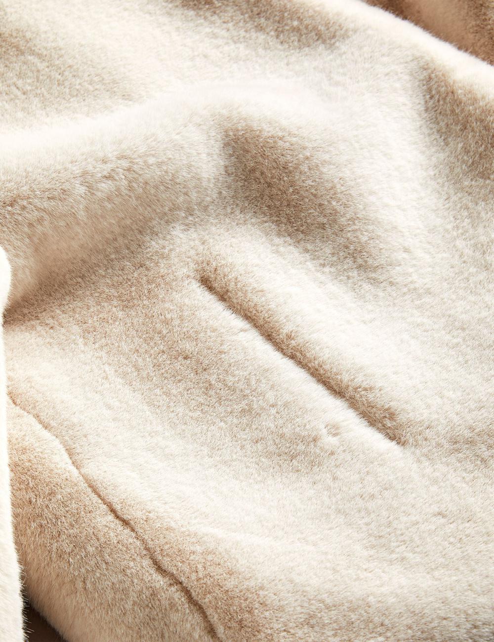 Women Ted Baker LILIAM - Faux Fur Collared Short Coat Jackets Ivory | KSA  6792-BCILT