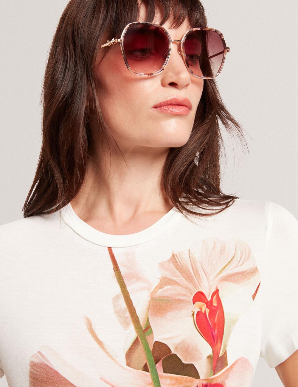 Women Ted Baker MEELIEE - Floral Graphic Fitted Crew Neck T-Shirts Nude-Pink | KSA  3097-CAGFQ