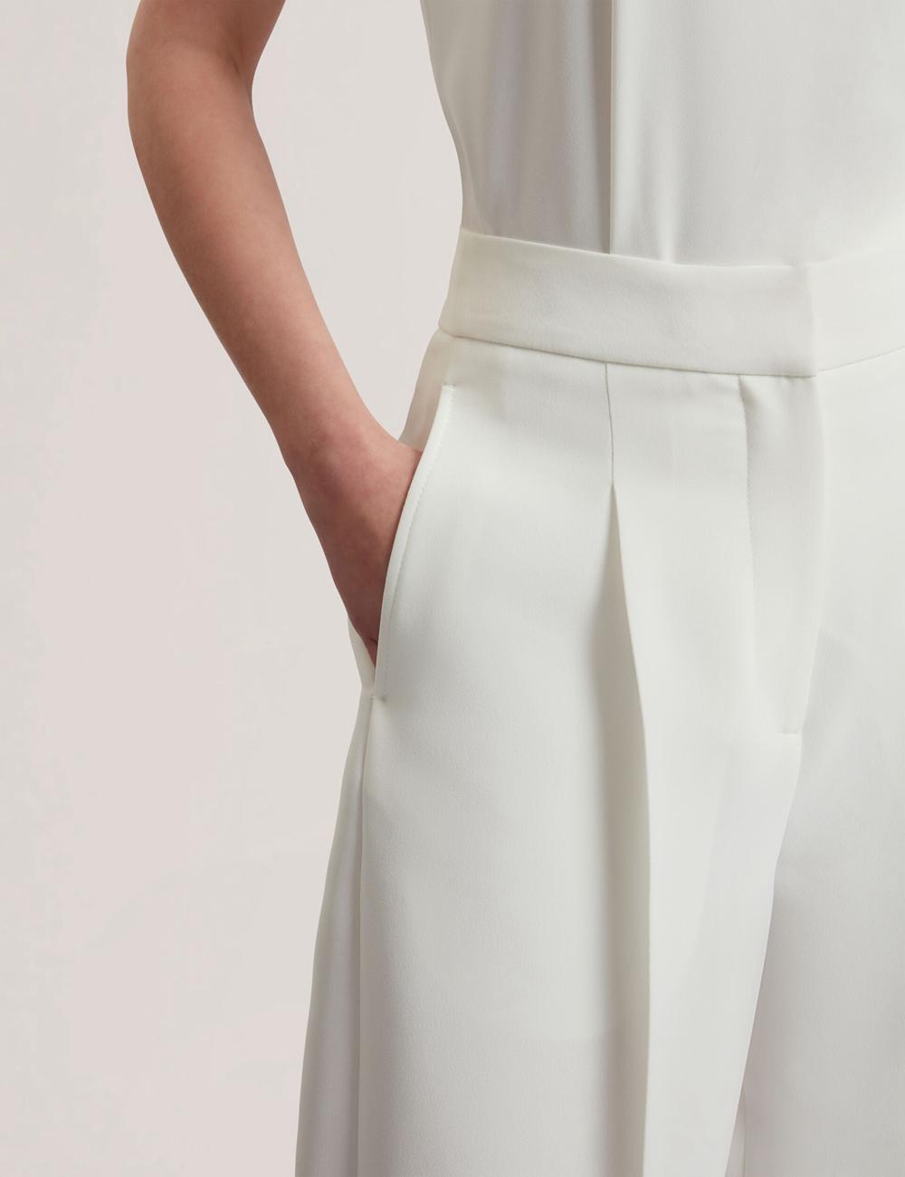 Women Ted Baker MORRIAT - Barrel Leg Woven Tailored Trousers Ivory | KSA  9582-ENURH