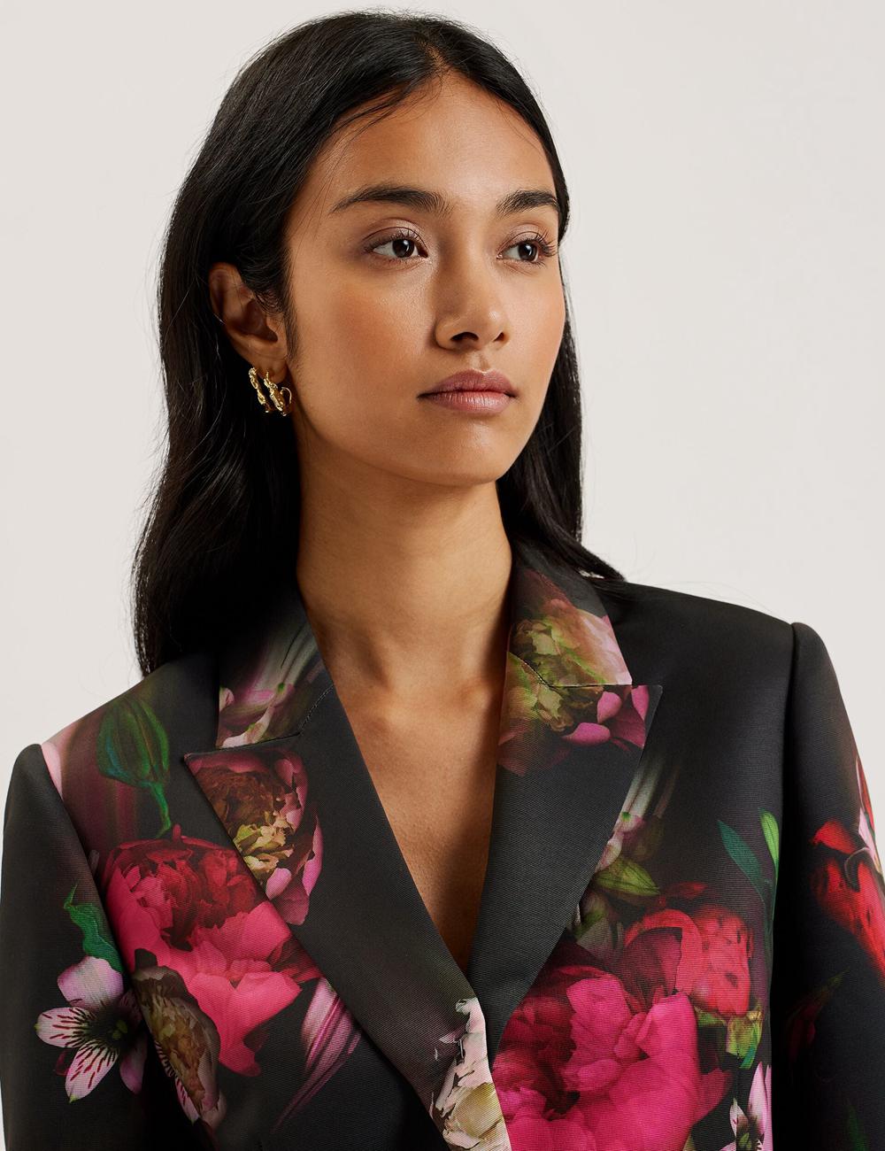 Women Ted Baker OKUNI - Fitted Floral Print Tailored Blazers Black | KSA  9657-XDTPS