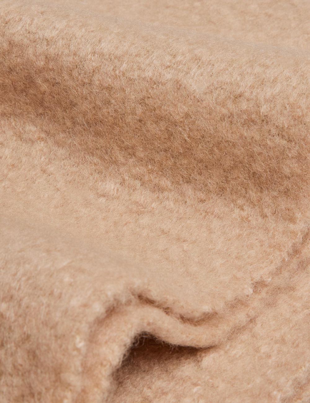 Women Ted Baker SHELMAS - Fluffy Wool Blend Blanket Knitted Scarves Taupe | KSA  9123-PGSRN